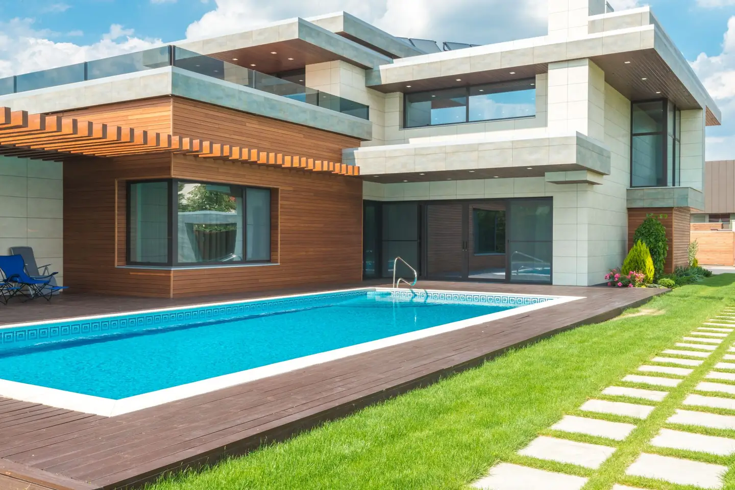Swimming pool built in Woodrising, NSW